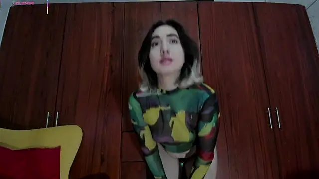 Snapshot of carly_grasso chatting on March 23, 2026, 9:24 am carly grasso online show from March 23, 2026, 9:24 am