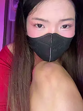 Snapshot of lilly_dang chatting on January 6, 2026, 2:32 pm lilly dang online show from January 6, 2026, 2:32 pm