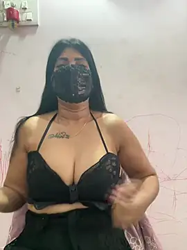 Nisharanilovee online show from March 12, 2026, 7:03 am