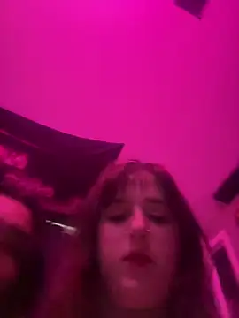lunaazulxo online show from July 15, 2026, 11:43 pm
