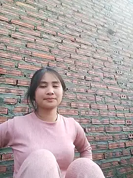 Him MountainGirl online show from January 12, 2026, 6:40 am