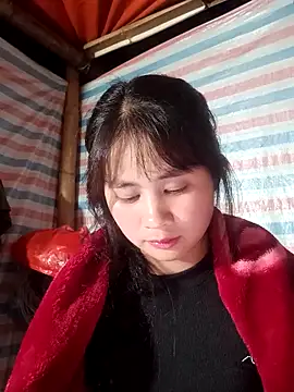 Snapshot of Him_MountainGirl chatting on February 10, 2026, 1:48 pm Him MountainGirl online show from February 10, 2026, 1:48 pm