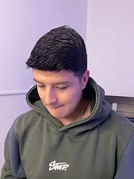 Goldenknight33 online show from March 3, 2026, 1:06 pm