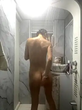 Zoey dim online show from January 11, 2026, 11:10 pm