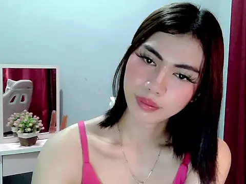 Snapshot of Ur_hottestdella chatting on February 16, 2026, 6:53 am Ur hottestdella online show from February 16, 2026, 6:53 am