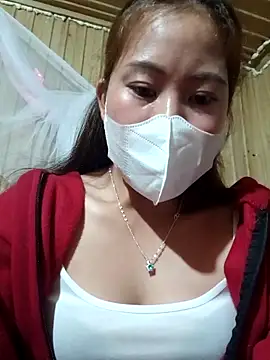 mayni012314 online show from December 19, 2025, 5:09 pm