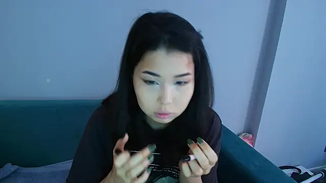 kimyjina online show from May 28, 2026, 3:04 am
