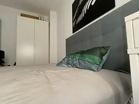 Snapshot of Carlycrush_ chatting on July 1, 2026, 10:53 pm Carlycrush online show from July 1, 2026, 10:53 pm