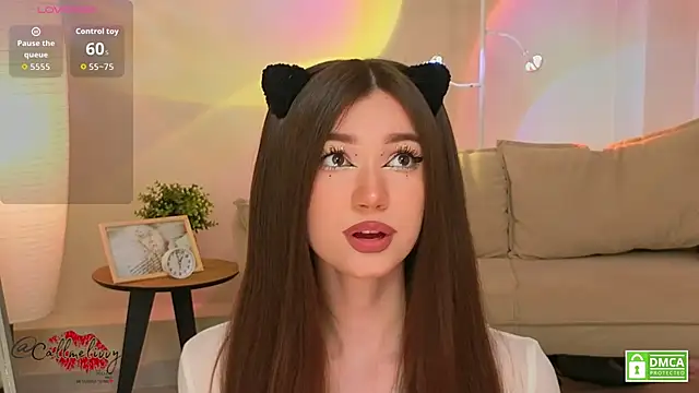 Snapshot of oliviaah_ chatting on February 4, 2026, 2:56 pm oliviaah online show from February 4, 2026, 2:56 pm