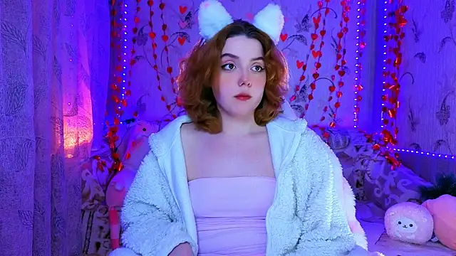 Snapshot of Ari_Meow chatting on March 8, 2026, 6:12 pm Ari Meow online show from March 8, 2026, 6:12 pm