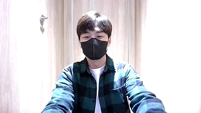 kimze7 online show from January 7, 2026, 6:38 am