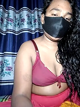 Snapshot of porimoi_505 chatting on February 25, 2026, 9:19 am porimoi 505 online show from February 25, 2026, 9:19 am