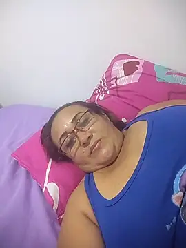 Snapshot of Nini_Love_ chatting on March 22, 2026, 2:37 am Nini Love online show from March 22, 2026, 2:37 am