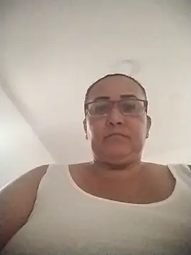 Snapshot of Nini_Love_ chatting on March 27, 2026, 8:30 pm Nini Love online show from March 27, 2026, 8:30 pm
