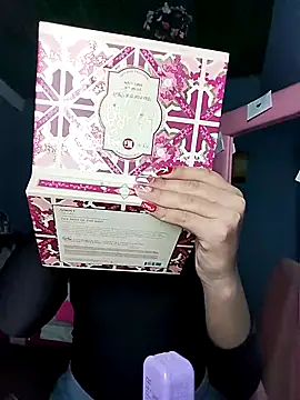 Princess elia online show from April 7, 2026, 9:48 pm