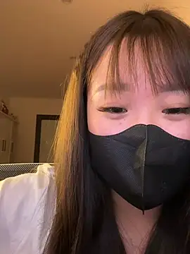 Miumeo20 online show from February 11, 2026, 6:24 pm