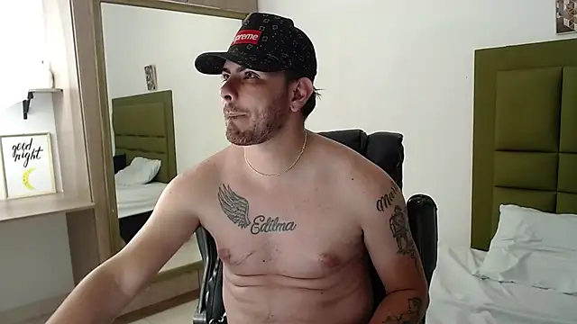 Snapshot of stive_0297 chatting on January 5, 2026, 5:27 pm stive 0297 online show from January 5, 2026, 5:27 pm