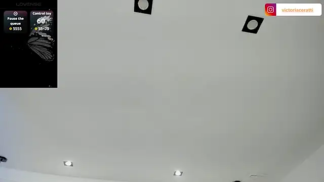  VictoriaCollins  online show from January 8, 2026, 4:59 am