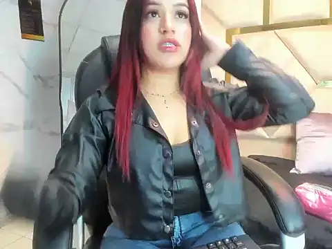 Snapshot of IssysLeBlanc chatting on January 10, 2026, 3:52 am IssysLeBlanc online show from January 10, 2026, 3:52 am