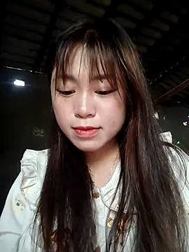 sofia-bae online show from February 18, 2026, 5:47 am