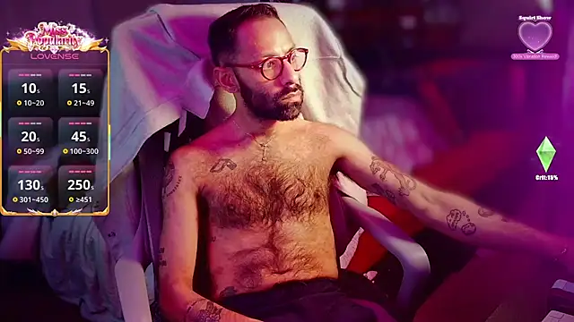 Snapshot of LilBrownPKB chatting on January 15, 2026, 6:51 am LilBrownPKB online show from January 15, 2026, 6:51 am