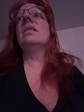 Lenaravenswood online show from March 28, 2026, 3:39 am