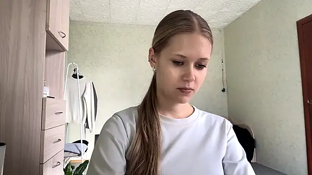 Snapshot of ZaidaSchwarten chatting on March 2, 2026, 12:12 pm ZaidaSchwarten online show from March 2, 2026, 12:12 pm