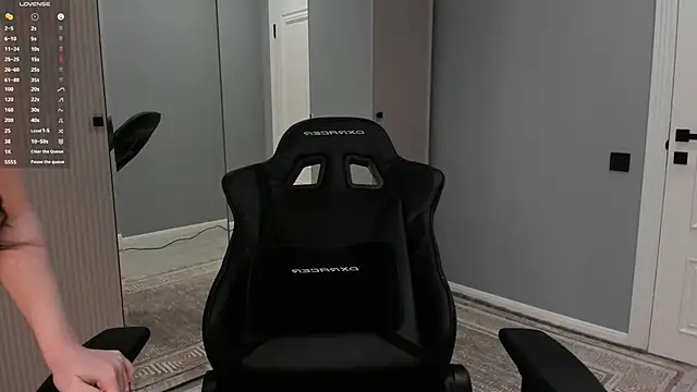 Snapshot of lovelymikky chatting on March 13, 2026, 2:29 am lovelymikky online show from March 13, 2026, 2:29 am