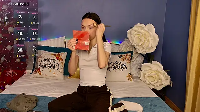 Snapshot of MaxinCarroll chatting on January 13, 2026, 5:13 am MaxinCarroll online show from January 13, 2026, 5:13 am