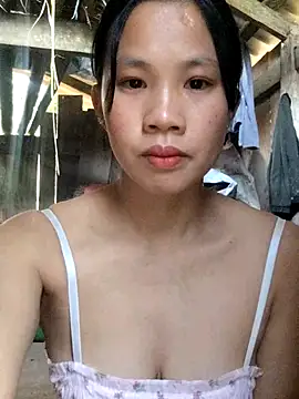 Snapshot of mit0-77 chatting on December 20, 2025, 1:23 am mit0-77 online show from December 20, 2025, 1:23 am