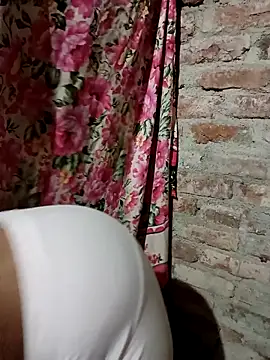 your neha22 online show from December 18, 2025, 4:40 am