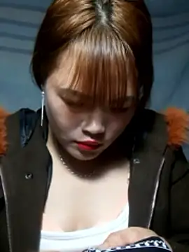 yana-zz online show from March 29, 2026, 3:45 pm