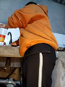 -myaa- online show from February 8, 2026, 11:24 am