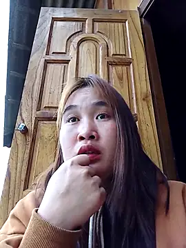 -myaa- online show from February 25, 2026, 2:32 am