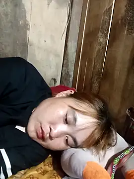 -myaa- online show from February 26, 2026, 4:55 am