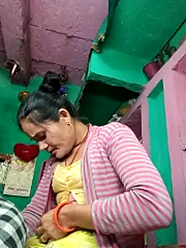 Kinjal pande online show from December 20, 2025, 1:40 pm