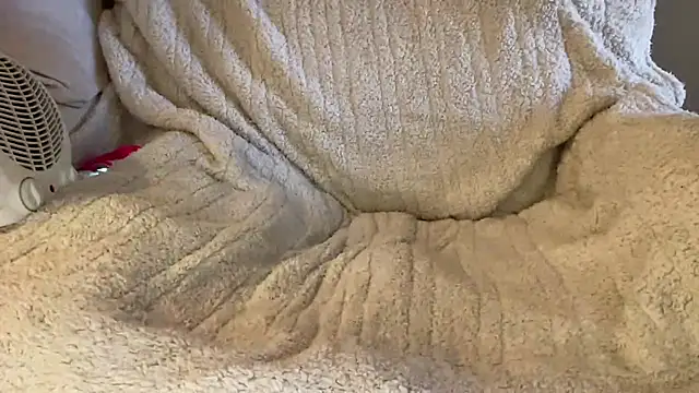 ijustturned18today online show from February 1, 2026, 8:13 am