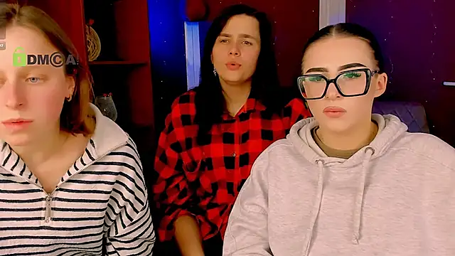 Snapshot of astra_opal chatting on February 19, 2026, 12:17 am astra opal online show from February 19, 2026, 12:17 am