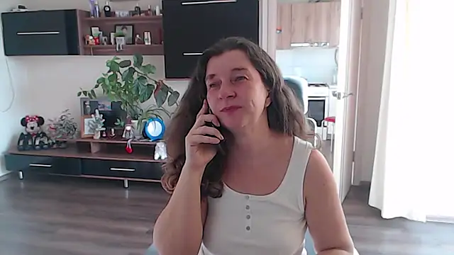 Snapshot of SofiaBoone chatting on January 14, 2026, 8:31 am SofiaBoone online show from January 14, 2026, 8:31 am