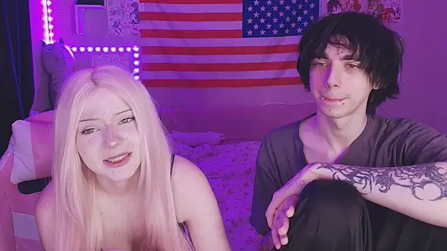 Snapshot of midnight_memories chatting on February 10, 2026, 12:48 am midnight memories online show from February 10, 2026, 12:48 am