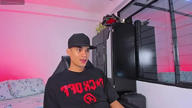 Snapshot of Michael_Jordan_zz chatting on January 10, 2026, 3:14 pm Michael Jordan zz online show from January 10, 2026, 3:14 pm