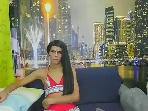 Snapshot of estefani_robles chatting on January 5, 2026, 10:57 pm estefani robles online show from January 5, 2026, 10:57 pm