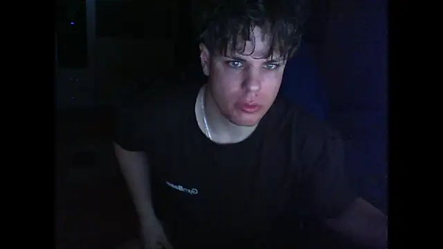 Snapshot of GymGuy0505 chatting on January 18, 2026, 11:19 pm GymGuy0505 online show from January 18, 2026, 11:19 pm