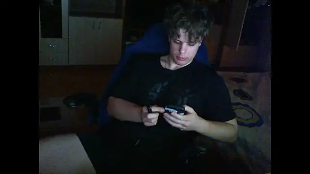 Snapshot of GymGuy0505 chatting on February 3, 2026, 1:05 pm GymGuy0505 online show from February 3, 2026, 1:05 pm