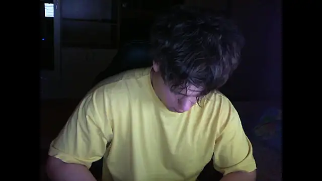 Snapshot of GymGuy0505 chatting on February 22, 2026, 12:23 am GymGuy0505 online show from February 22, 2026, 12:23 am