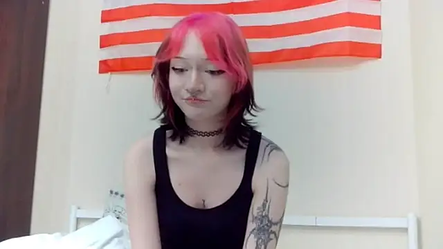 Shine Luna online show from February 22, 2026, 8:07 pm