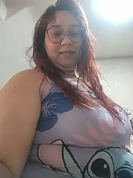 Snapshot of sharon_G chatting on April 15, 2026, 6:04 pm sharon G online show from April 15, 2026, 6:04 pm