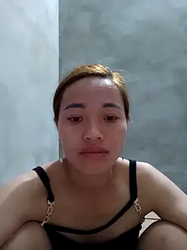 little-effy online show from December 21, 2025, 9:05 am