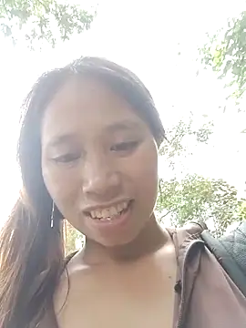 Snapshot of jikey- chatting on December 17, 2025, 2:06 am jikey- online show from December 17, 2025, 2:06 am