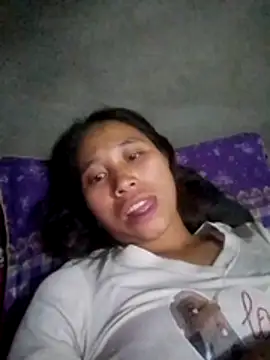 Snapshot of jikey- chatting on December 22, 2025, 5:54 pm jikey- online show from December 22, 2025, 5:54 pm